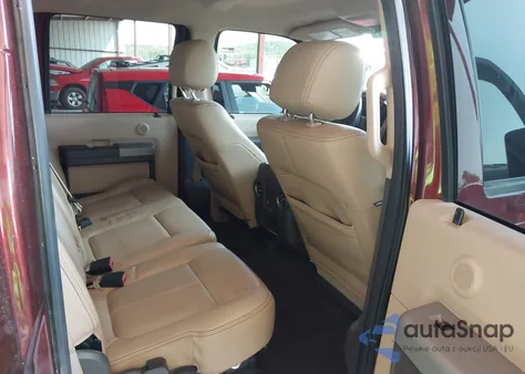 2015 Ford F-250 Lariat z USA, uszkodzony, nr VIN 1FT7W2B67FED03685